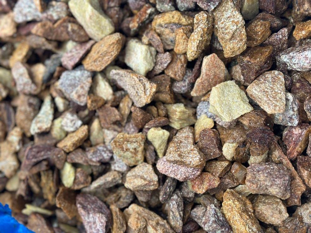 Златолит персиковый декоративная каменная крошка купить в Кушве