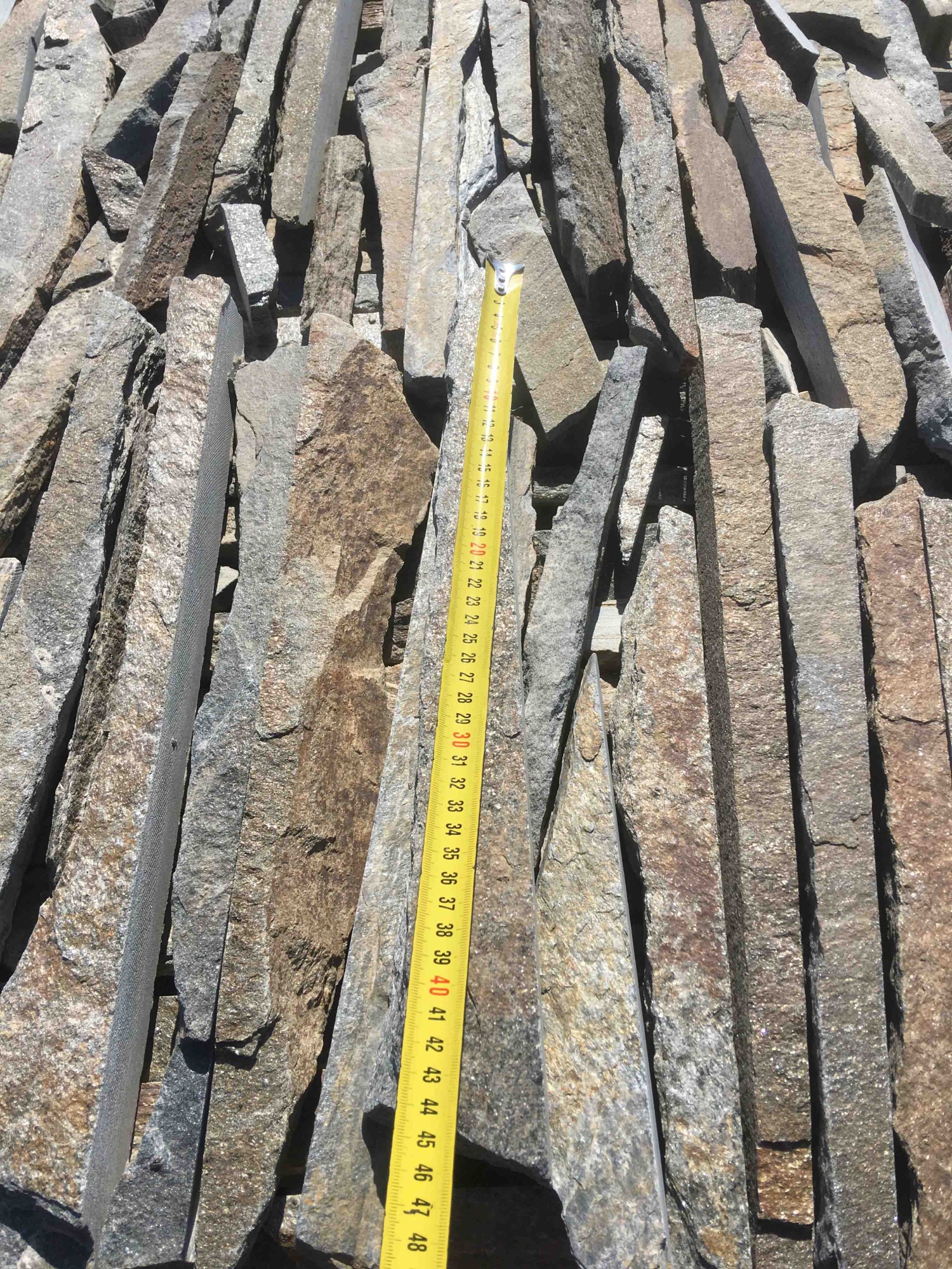 Горбушка златолит мультиколор для облицовки купить в Кушве