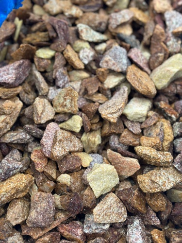 Златолит персиковый декоративная каменная крошка купить в Кушве