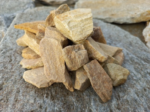 Златолит жёлтый декоративная каменная крошка купить в Кушве