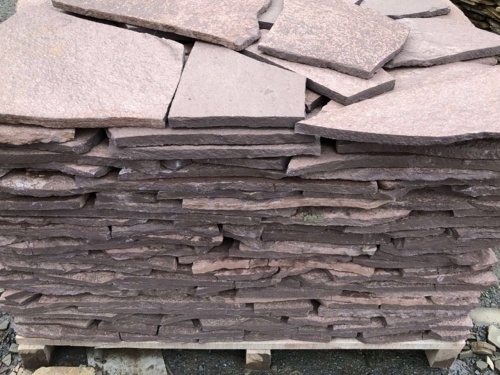 Плитняк лемезит бордовый для облицовки цоколя 20-25 мм  купить в Кушве