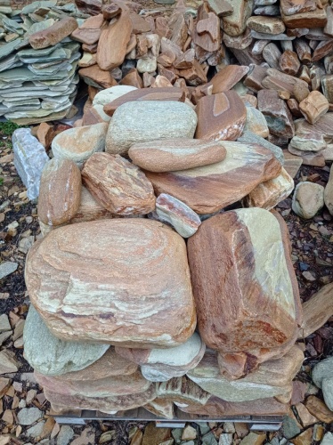 Златолит жёлтый, жёлто-зелёный глыбки и валуны для ланшафтного дизайна купить в Кушве